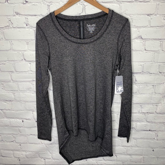 Splendid Studio Activewear Long Sleeve Tunic - Picture 3 of 8